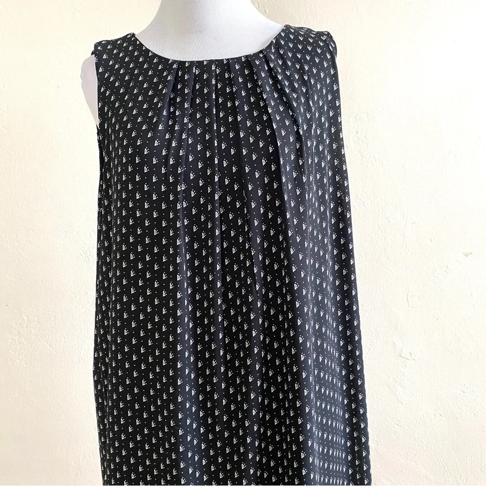 H&M Shift Dress Black 12 White Sheer Overlay Knee Length Sleeveless Sz 12
